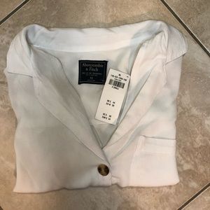 Abercrombie & Fitch White Cropped Button-Down